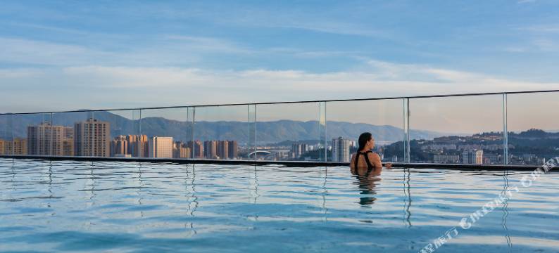 昆明宜良中心智选假日酒店图片