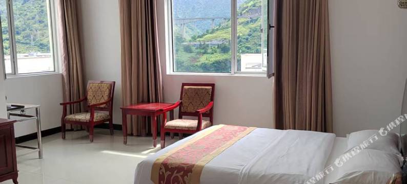 泸水高黎红酒店图片