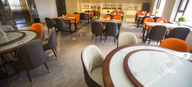 盛越东谷酒店(富锦火车站店)图片