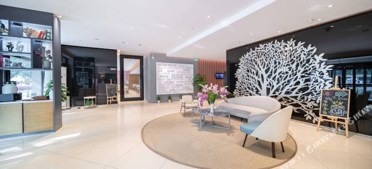 白玉兰酒店(徐州金鹰苏堤路地铁站店)图片