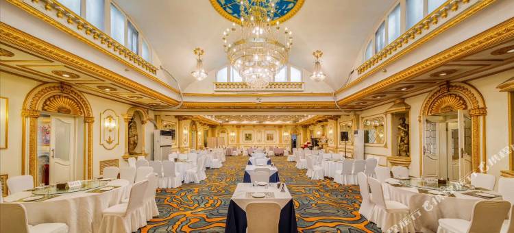 哈尔滨中央大街马迭尔宾馆图片