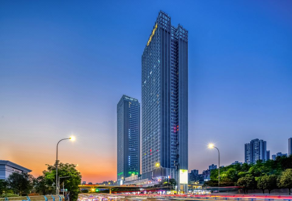 丽呈睿轩重庆龙头寺火车北站酒店外景图