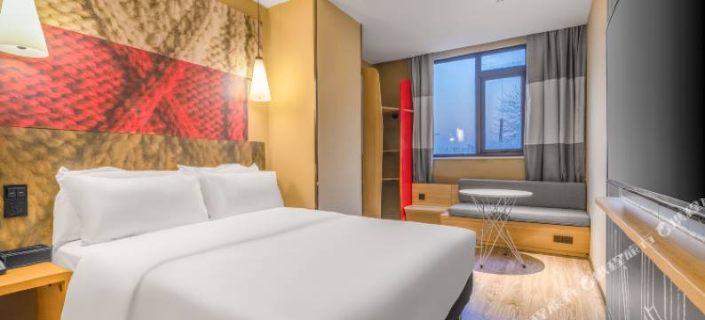 中宛酒店(天津西站南广场复兴路地铁站店)图片