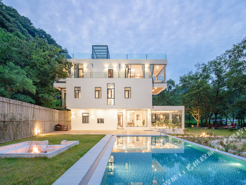 看不见的山谷民宿(皖南川藏线店)