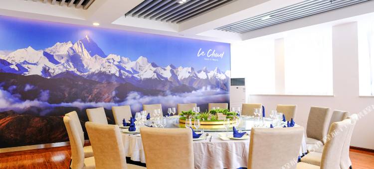 平武云野城市酒店图片