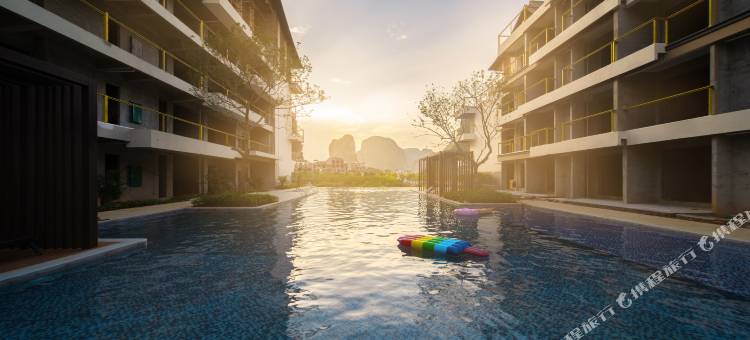 桂林阳朔华美达度假酒店(遇龙河店)图片