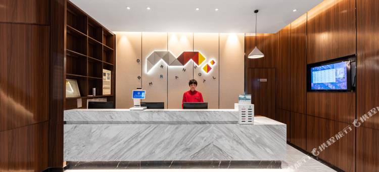 柏曼酒店(武汉武胜路地铁站凯德广场店)图片