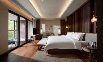 New World Qingyuan Hotel Over view
