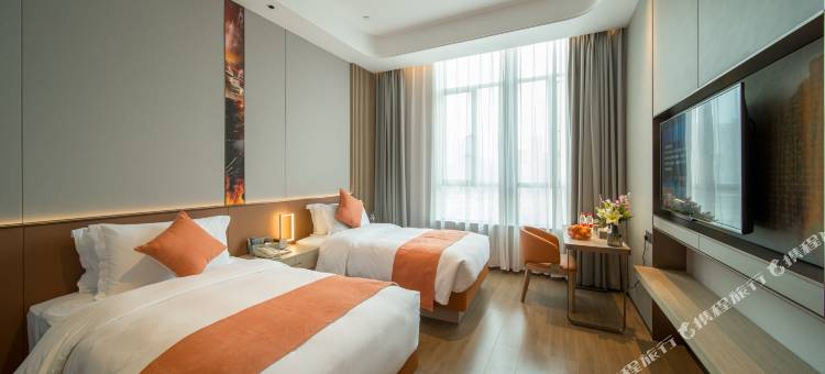 格兰云天·阅酒店(赣州万象城中环店)图片