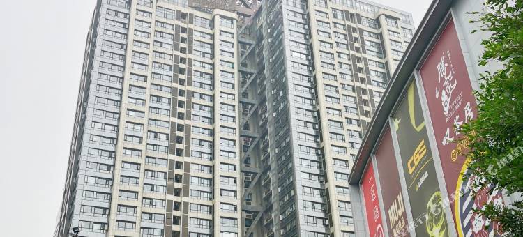 深圳风格酒店(华强北科学馆地铁站店)图片