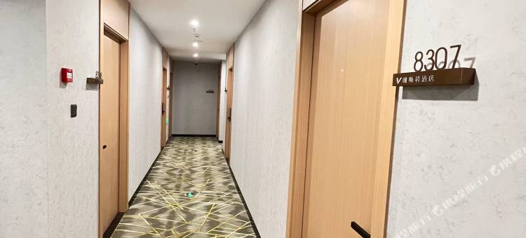 唯斯顿酒店(苏州常熟东南开发区虞悦广场店)图片
