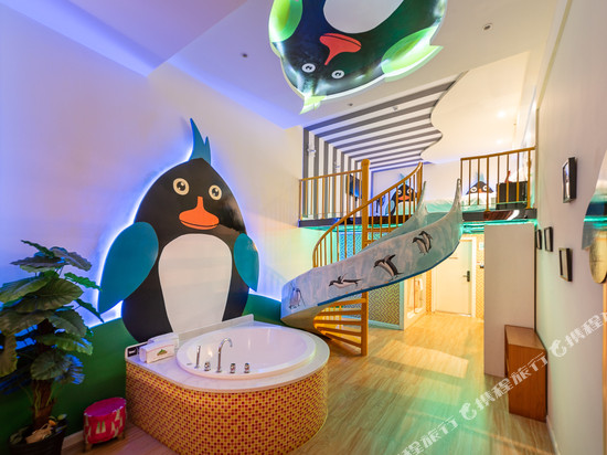 森林密码手绘奇旅美宿(广州南站汉溪长隆地铁站店)