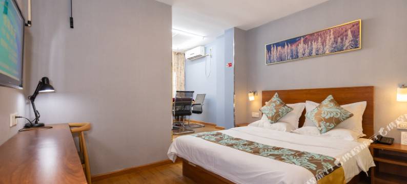 悦翔酒店(武汉汉口火车站唐家墩地铁站店)图片