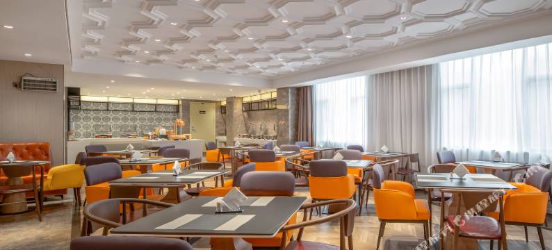 麗柏国际酒店(高安站店)图片