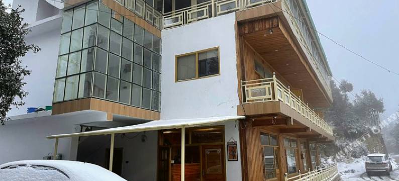 皇家杏园(The Royals Apricot Garden)图片