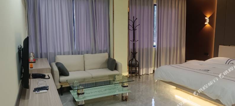 封开景燃宾馆(河儿口镇龙山景区店)图片