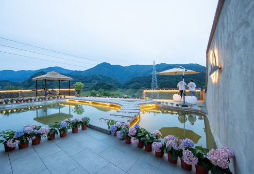 Wawushan Qingxuan HomestayHotel Overview