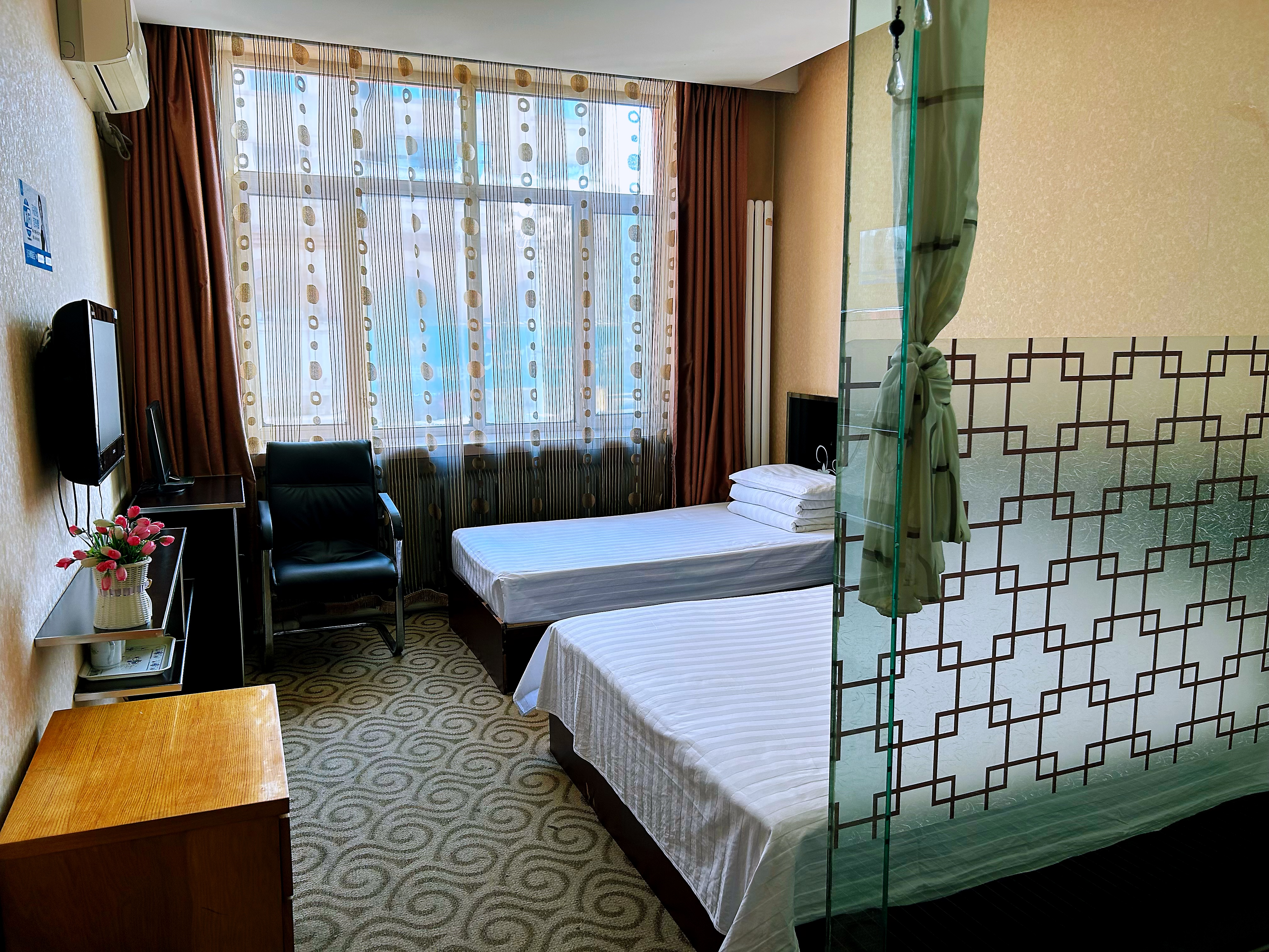 Tieli Commercial Express HotelOver view