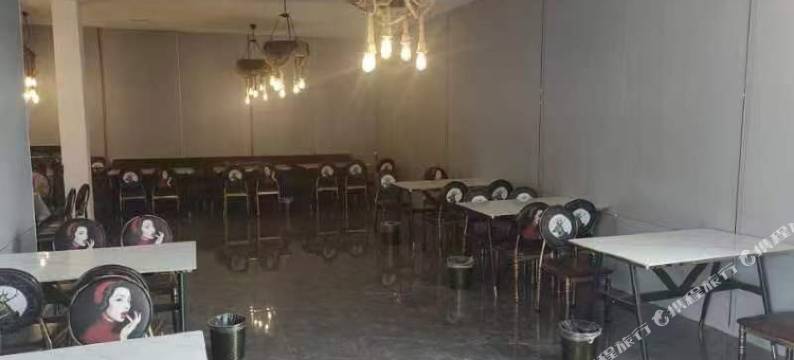 安国尚川智能酒店图片