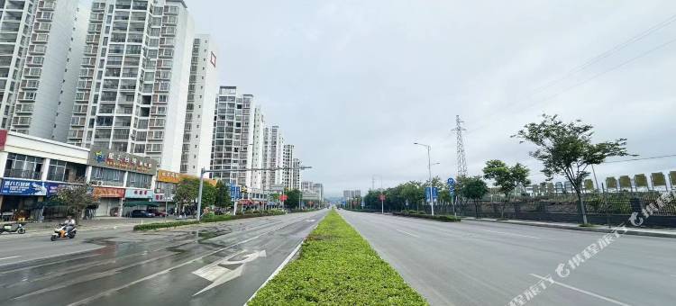 幸芙里民宿(崇左南站广西民族师范学院店)图片