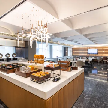 太原IF PARK国金中心长治路亚朵酒店