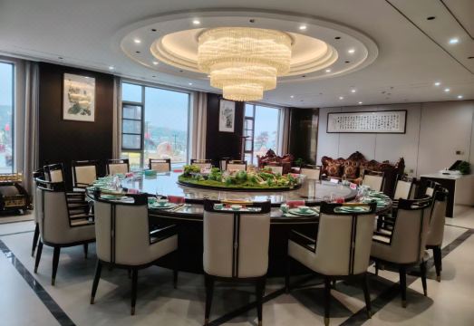 Qichun Shanshuiju Hotel Hotel Overview