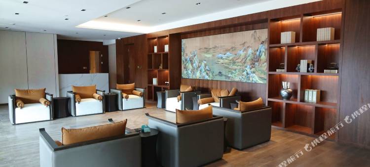 朱鹮度假酒店(华阳景区店)图片