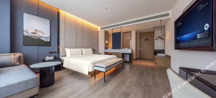 徐州医科大学地铁站和平大道亚朵酒店图片