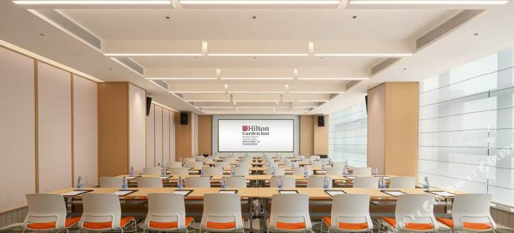 深圳坪山潮商广场希尔顿花园酒店图片