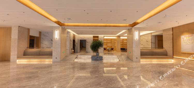 晶都国际酒店(八一广场火车站店)图片
