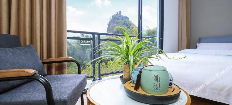 阳朔穿岩山舍(阳朔遇龙河景区十里画廊店)图片