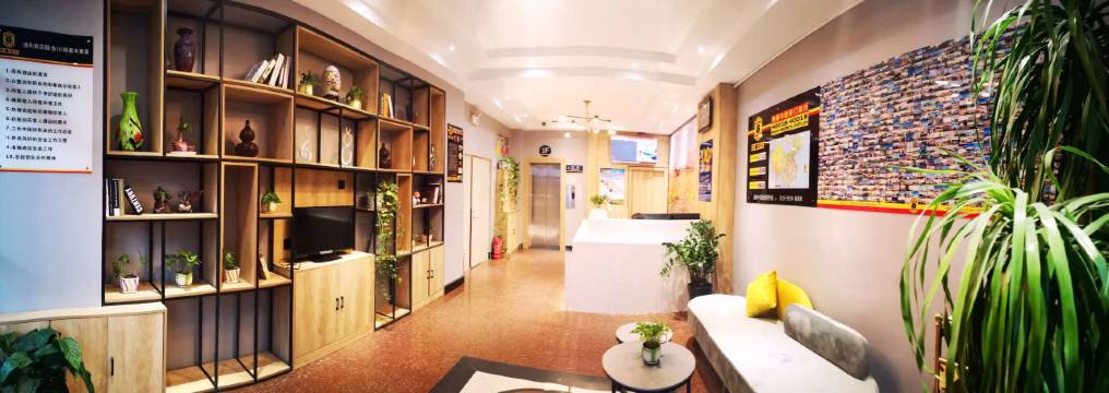 速8酒店(昌图火车站店)