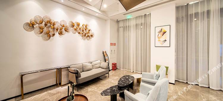 怡莱酒店(南京佳遇金马路地铁站店)图片