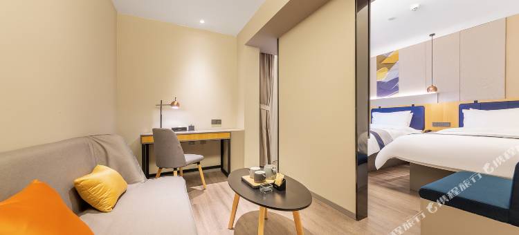 如家睿柏·云酒店(安顺古城历史文化街区火车站店)图片