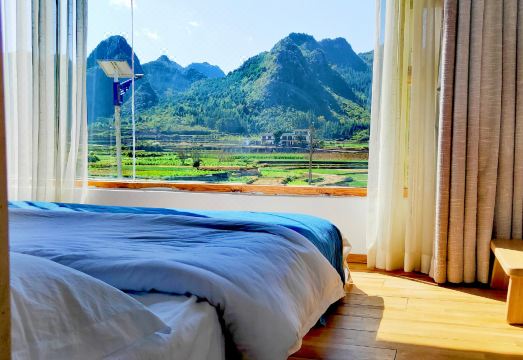 兴义万峯林月染精品民宿外景图