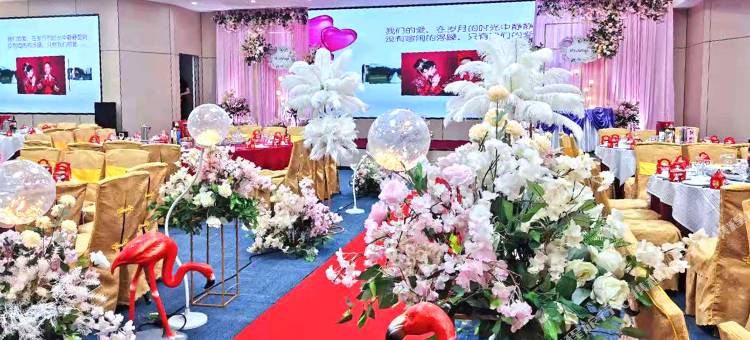 南宁永凯春晖酒店(南宁东站万象城地铁站店)图片