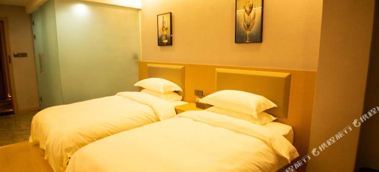 雲泮S轻奢酒店(城隍庙店)图片