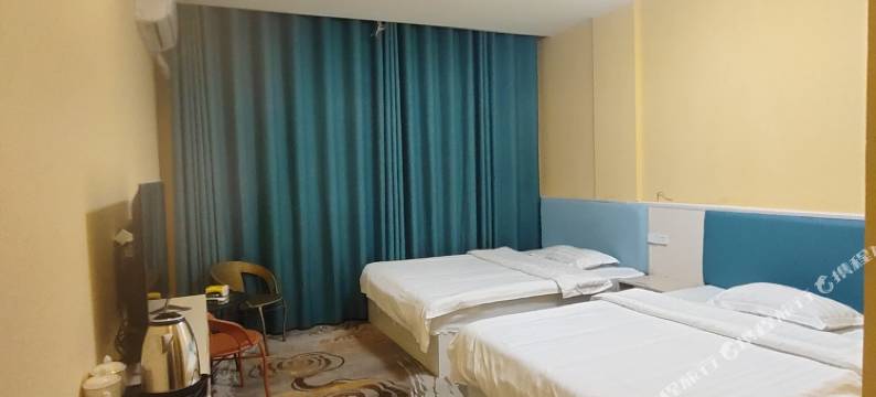 中腾商务酒店图片