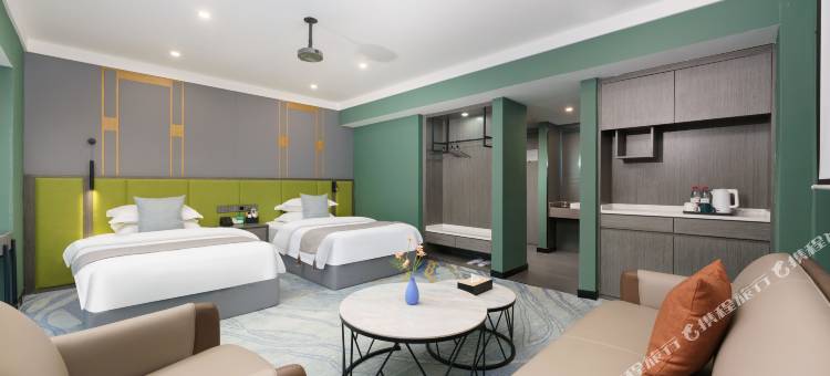 悦享·轻居酒店(经开万达广场高铁站店)图片