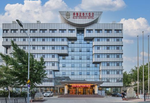 济南舜德蓝海大饭店外景图