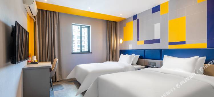 7天酒店(长沙五一广场窑岭湘雅二医院地铁站店)图片