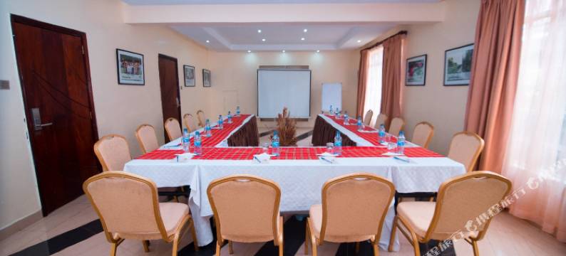 猎鹰高地酒店(Falcon Heights Hotel)图片