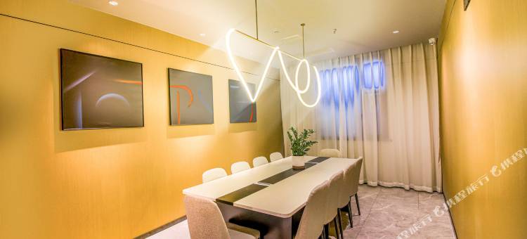 你好酒店(郑州郑密路齐礼阎地铁站店)图片