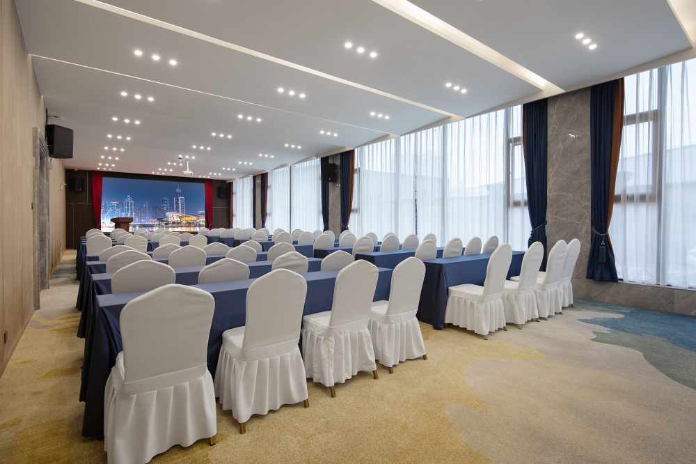 The Norman Xi Hotel Over view