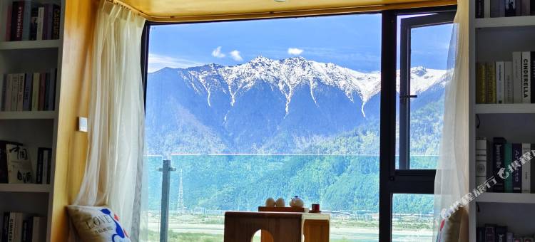 圣承书苑·望山云墅(林芝店)图片