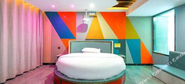 西宁龙门驿栈图片