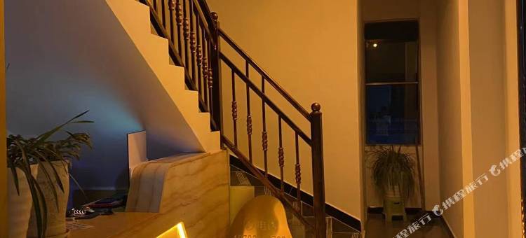 乡城途乐·乡居民宿图片