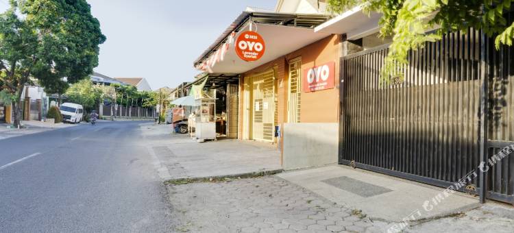 OYO 3825萨沃贾加尔薰衣草伊斯兰酒店(OYO 3825 Lavender Syariah Sawojajar)图片