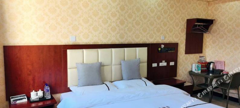 金鹰快捷酒店(曲靖北站店)图片