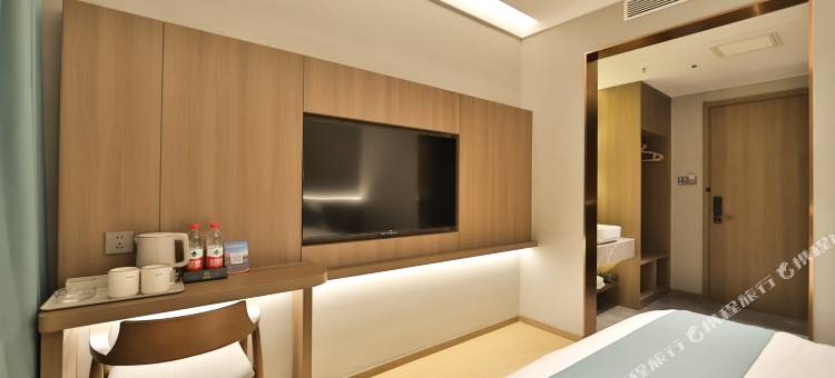 悦豪·假日酒店(敦化高铁站店)图片